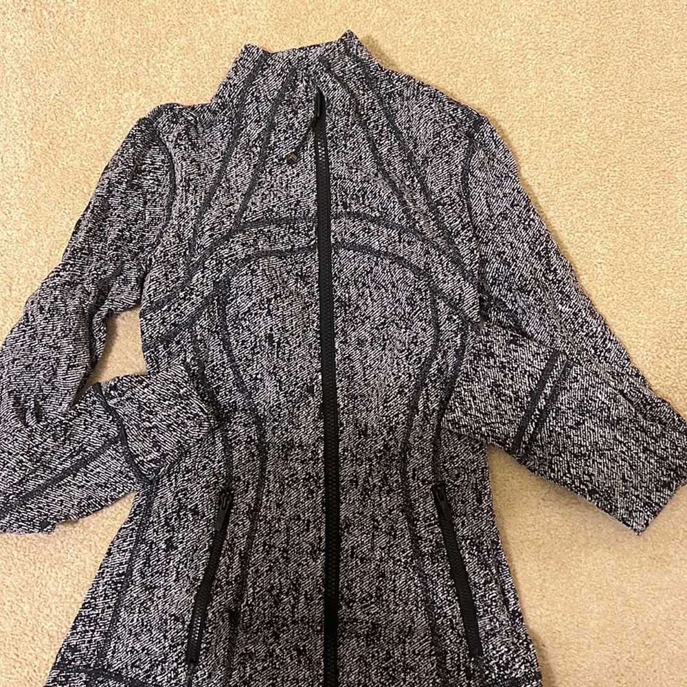 Lululemon spring jacket